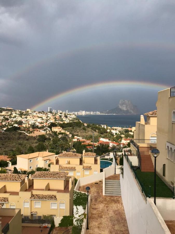 Chalet Adosado Con Vistas Al Mar Calpe Bagian luar foto