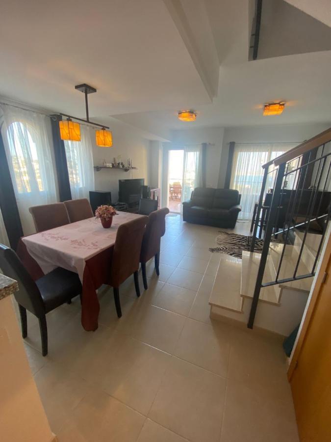 Chalet Adosado Con Vistas Al Mar Calpe Bagian luar foto