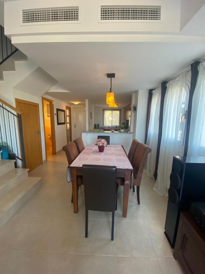 Chalet Adosado Con Vistas Al Mar Calpe Bagian luar foto