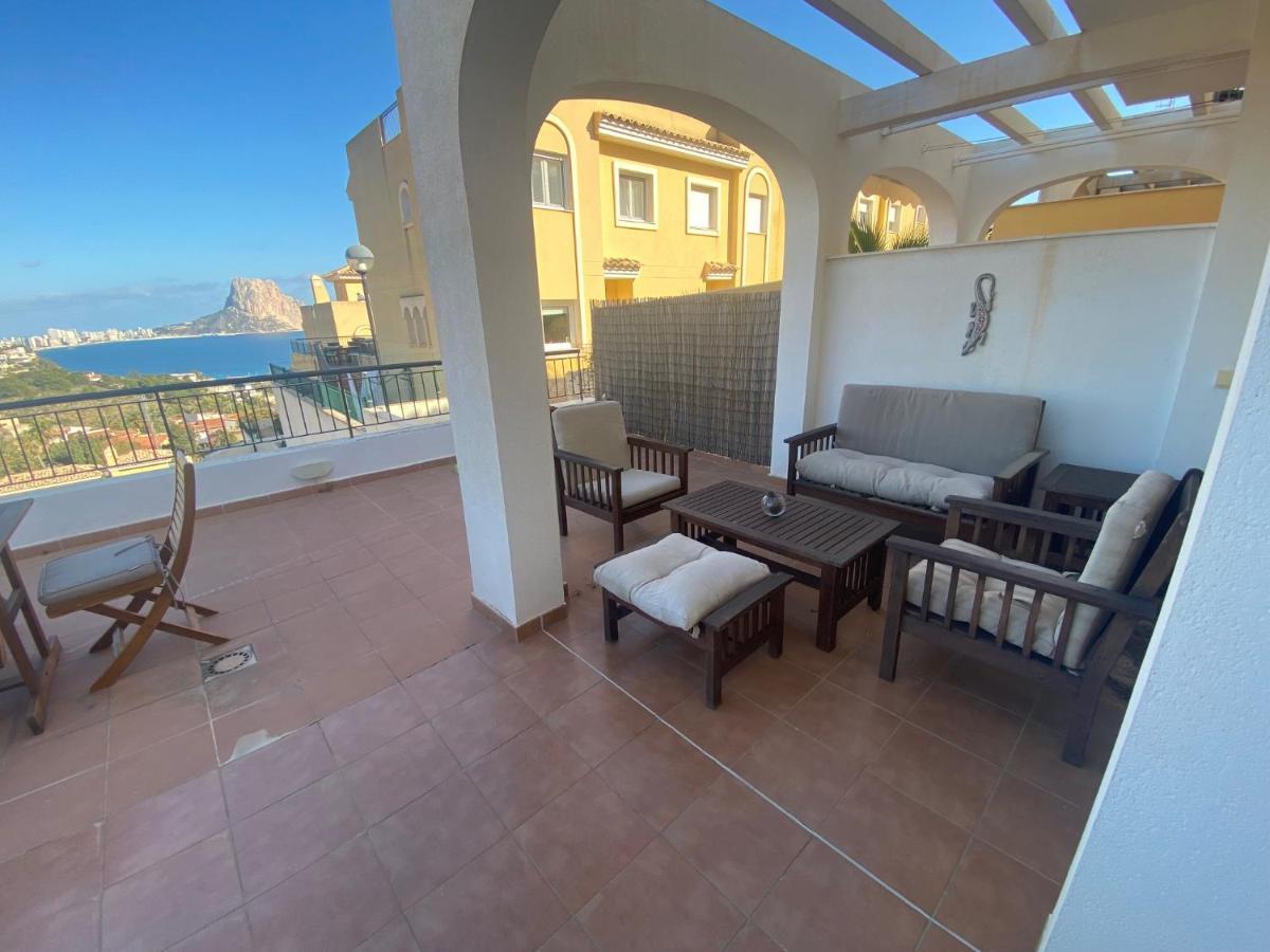 Chalet Adosado Con Vistas Al Mar Calpe Bagian luar foto
