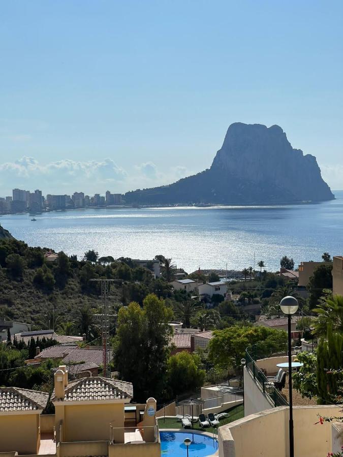 Chalet Adosado Con Vistas Al Mar Calpe Bagian luar foto
